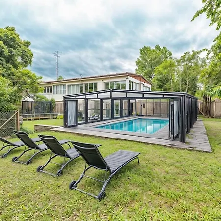 Avec Piscine 15 Min Paris Holiday home